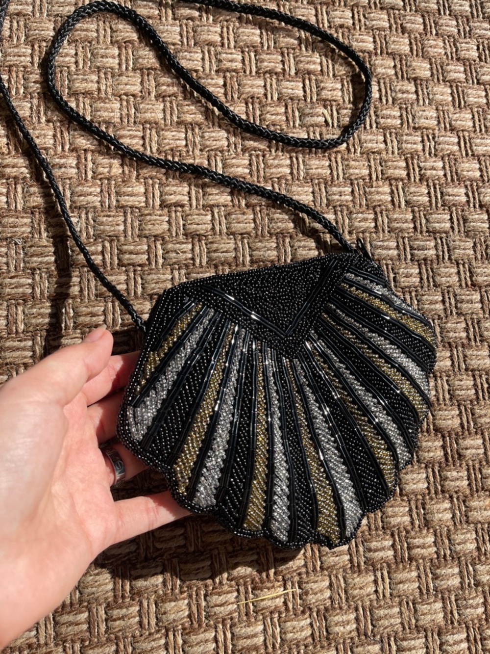 Vintage Mini Evening Beaded SeaShell Bag🐚 - Picture 3 of 12